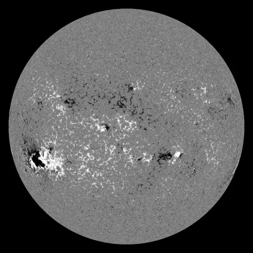 Solar Magnetic Fields