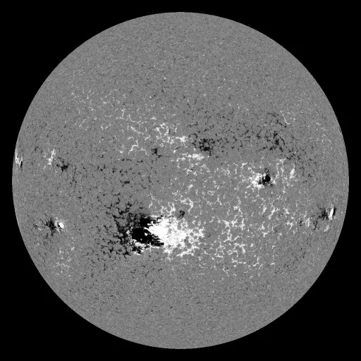 Solar Magnetic Fields