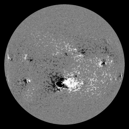 Solar Magnetic Fields