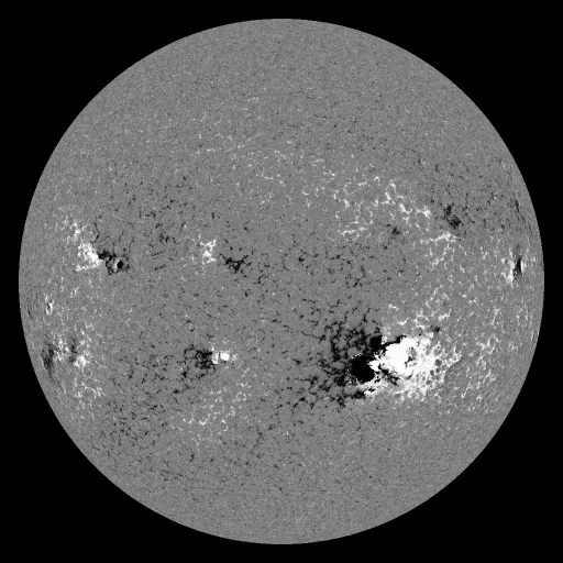Solar Magnetic Fields