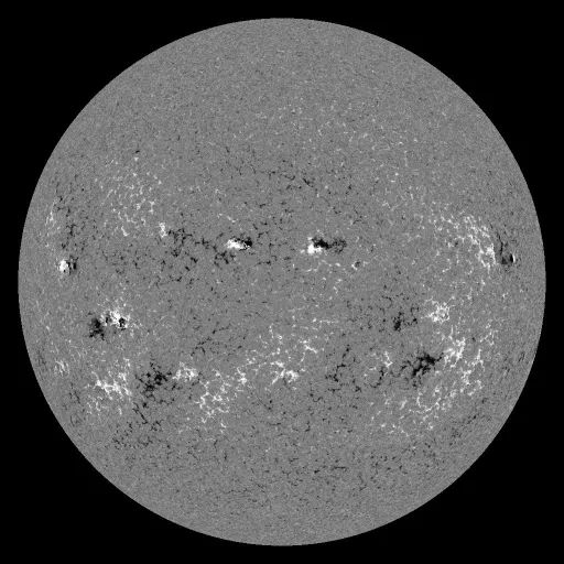 Solar Magnetic Fields