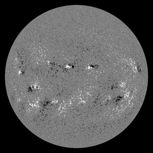 Solar Magnetic Fields