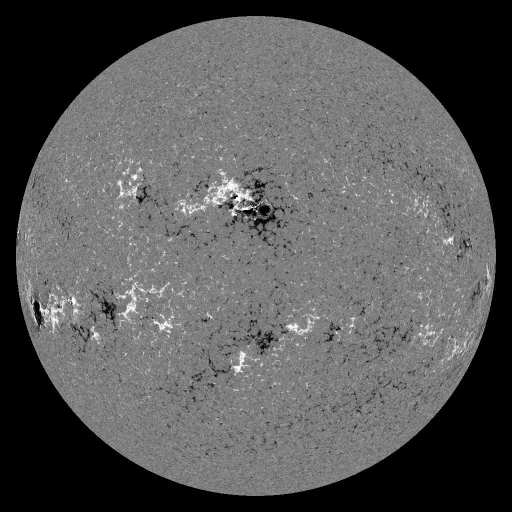 Solar Magnetic Fields