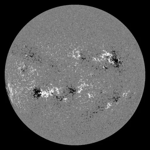 Solar Magnetic Fields