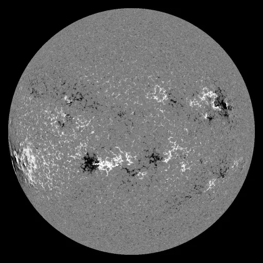 Solar Magnetic Fields
