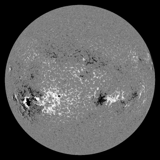 Solar Magnetic Fields