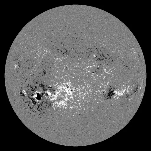 Solar Magnetic Fields