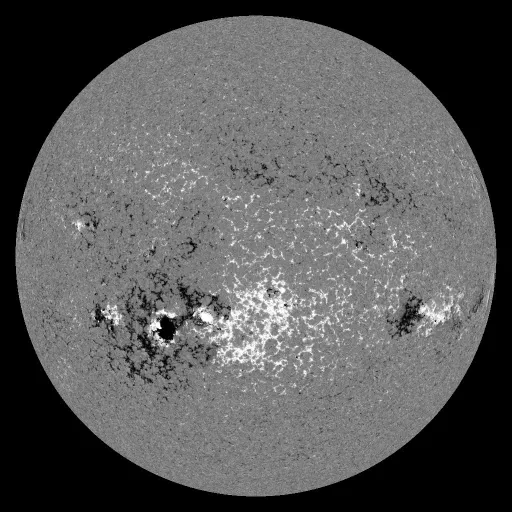 Solar Magnetic Fields