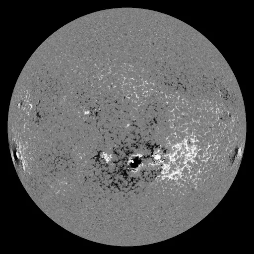 Solar Magnetic Fields