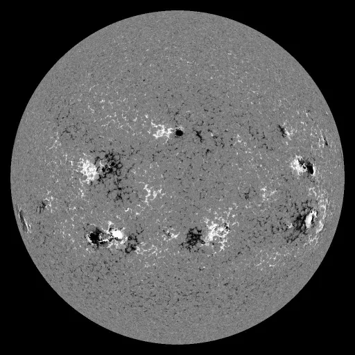 Solar Magnetic Fields