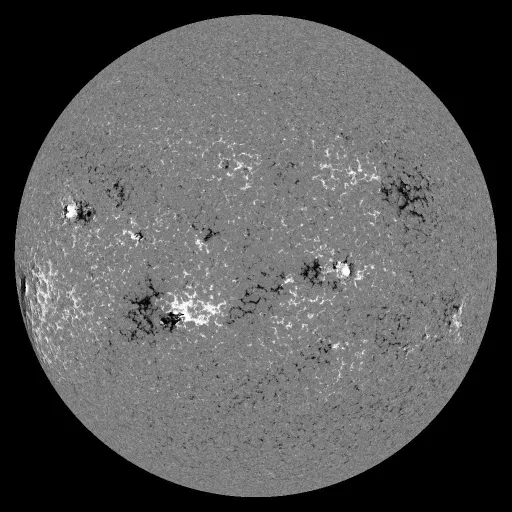 Solar Magnetic Fields