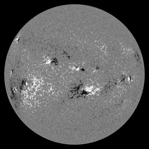 Solar Magnetic Fields