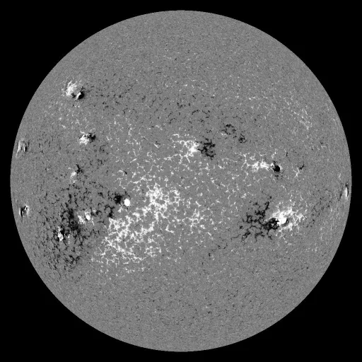 Solar Magnetic Fields