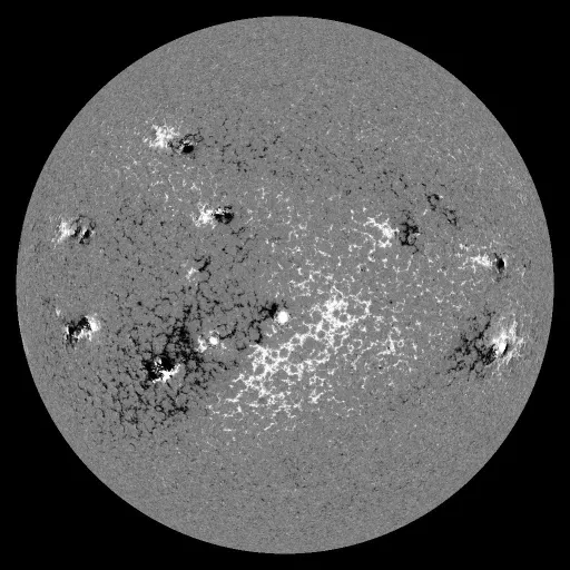 Solar Magnetic Fields