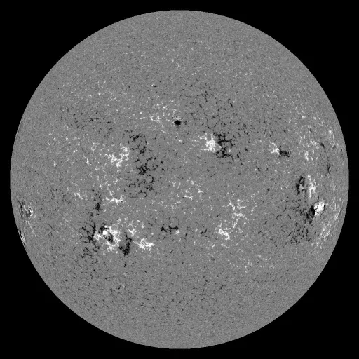 Solar Magnetic Fields