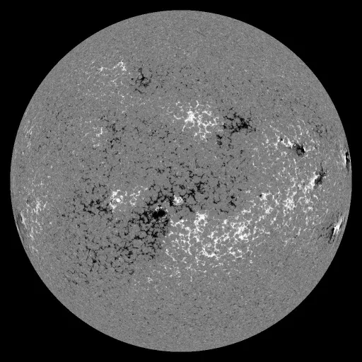Solar Magnetic Fields