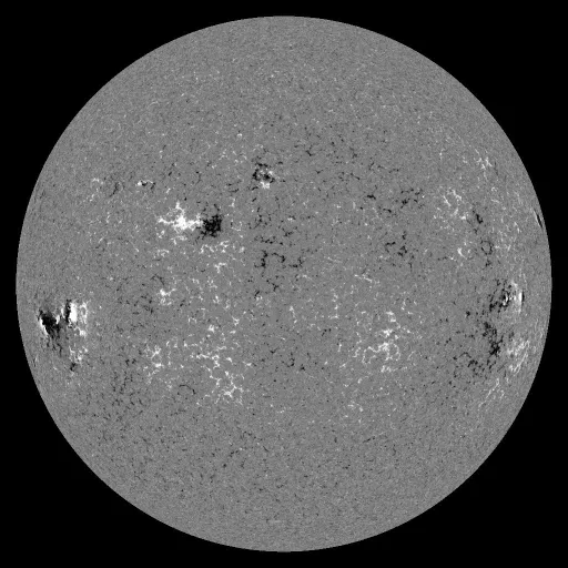 Solar Magnetic Fields