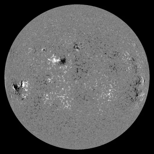 Solar Magnetic Fields