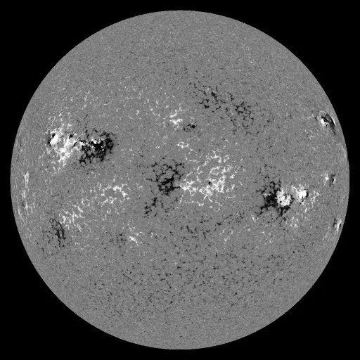 Solar Magnetic Fields