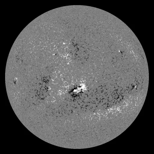 Solar Magnetic Fields