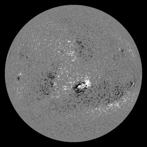 Solar Magnetic Fields