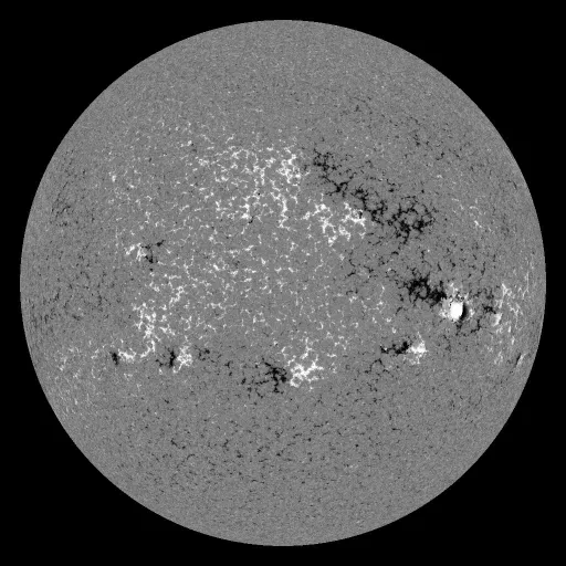 Solar Magnetic Fields