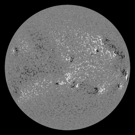 Solar Magnetic Fields