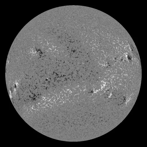 Solar Magnetic Fields