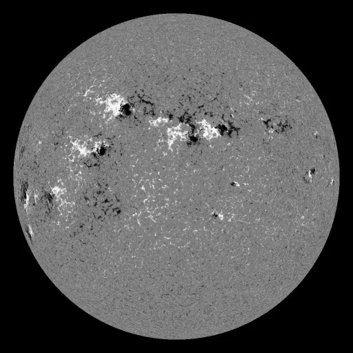 Solar Magnetic Fields