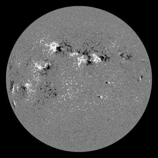 Solar Magnetic Fields