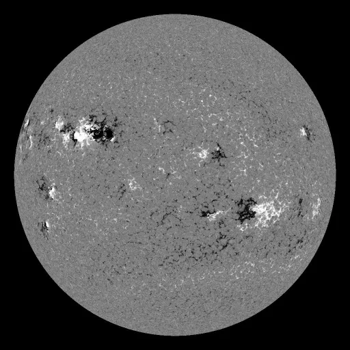 Solar Magnetic Fields