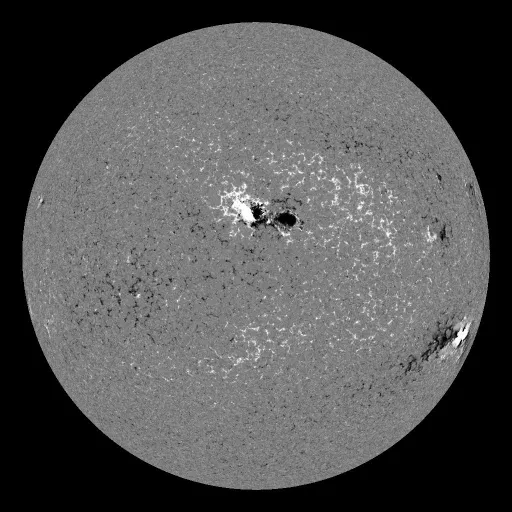 Solar Magnetic Fields