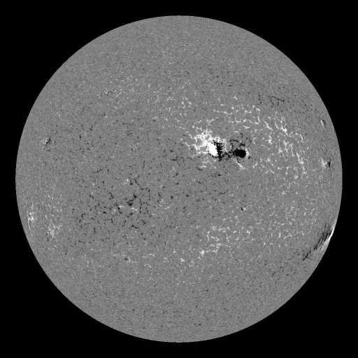 Solar Magnetic Fields