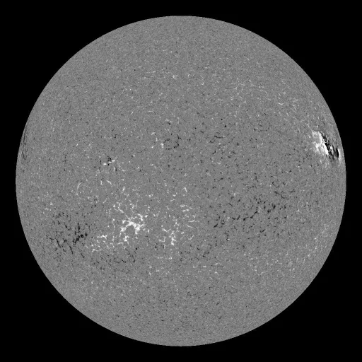 Solar Magnetic Fields