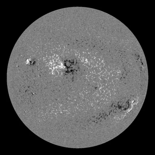 Solar Magnetic Fields