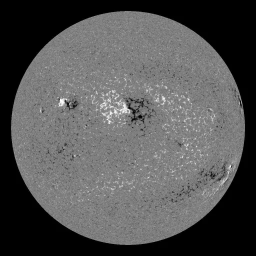 Solar Magnetic Fields
