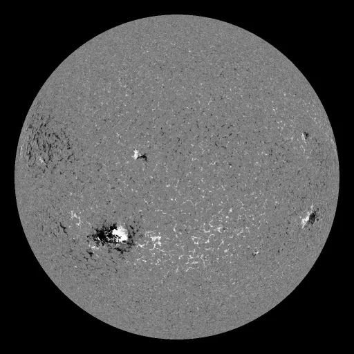 Solar Magnetic Fields