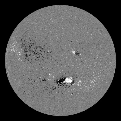Solar Magnetic Fields
