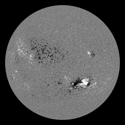 Solar Magnetic Fields