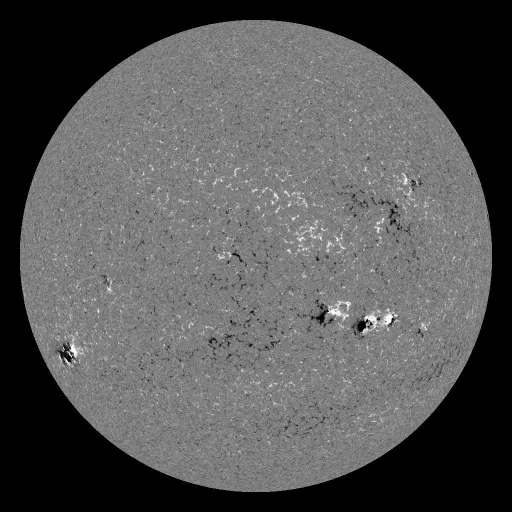 Solar Magnetic Fields