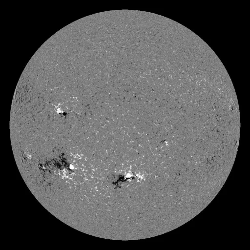 Solar Magnetic Fields