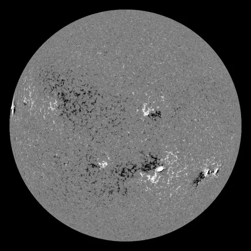 Solar Magnetic Fields