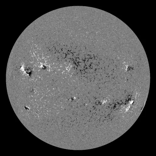 Solar Magnetic Fields