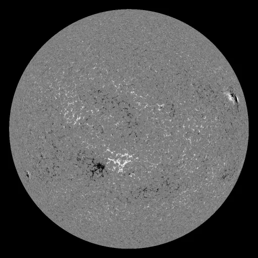 Solar Magnetic Fields
