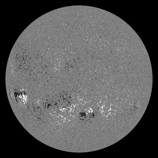Solar Magnetic Fields
