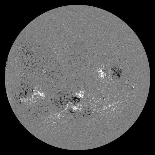 Solar Magnetic Fields