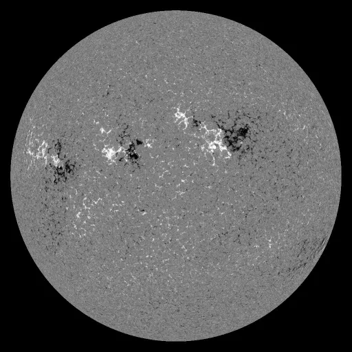 Solar Magnetic Fields
