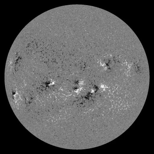 Solar Magnetic Fields