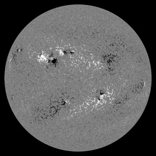Solar Magnetic Fields