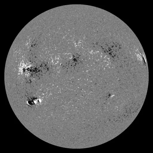 Solar Magnetic Fields